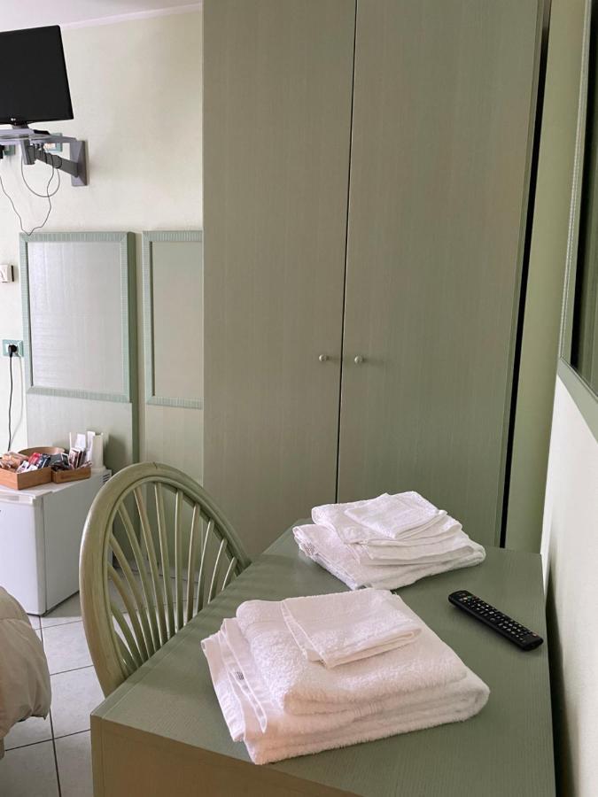 Casa Azzurra Camere Serravalle Sesia Eksteriør billede
